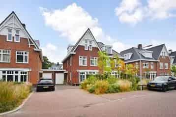 Te Huur Luxe Villa Voorburg 5 Slaapkamers Aan Het Water