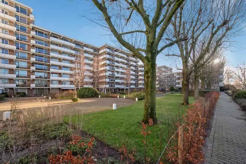 2-kamer appartement Rijswijk  Balkon Parkeerplaats Verduurzaamd