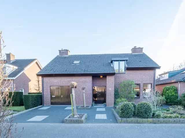 Woning te koop: Weverstraat 13 6114XS Susteren Vastgoed Nederland