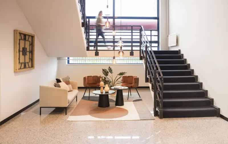 Kantoorruimte huren Almere: Flexplekken Vergaderruimtes Virtueel Kantoor