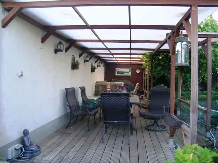 Herenweg 21 De Bilt: Vrijstaande woning met bedrijfsruimte