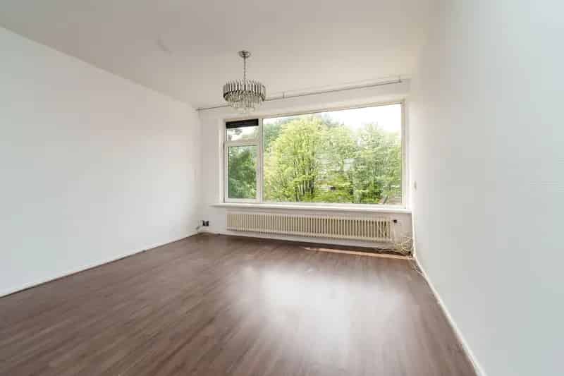 Ruim appartement Rotterdam IJsselmonde 2 slaapkamers Balkon Berging