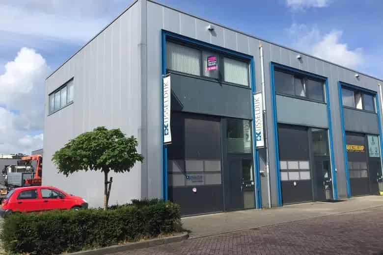 110m2 Kantoorruimte te Huur Deventer