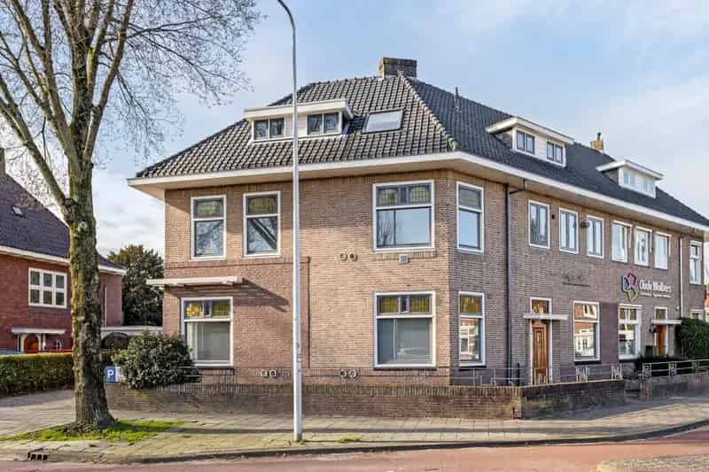Kantoorvilla te huur Enschede Hengelosestraat 256m2
