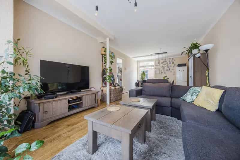 Hoekwoning Kaatsheuvel Ruime Tuin Berging Garage