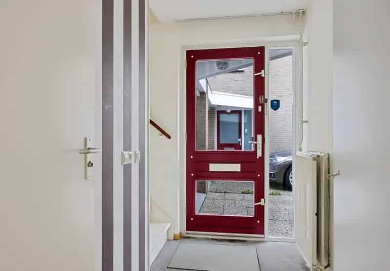 Ruime 4 Slaapkamer Kapwoning Stiens Nabij Centrum