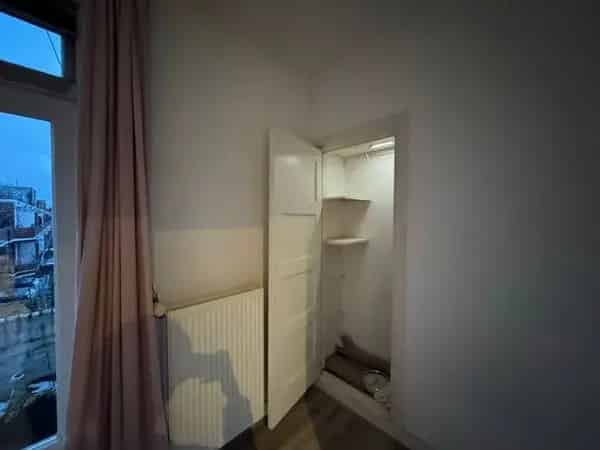 Kamer 3 en 4 beschikbaar Hamburgerstraat