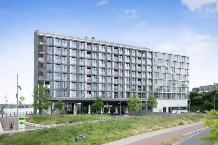 Nijmegen Appartement: 2 slaapkamers, balkon, luxe keuken, nabij station