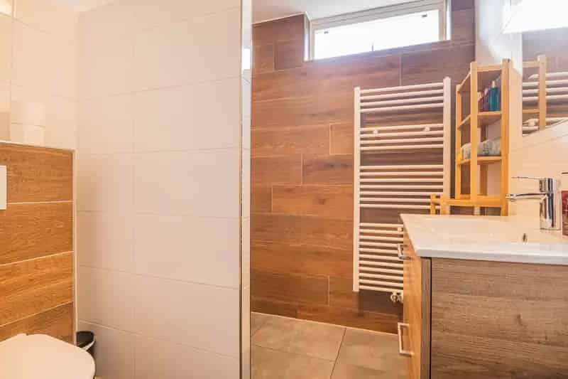 Huis te koop Renkum 4 slaapkamers moderne badkamer tuin