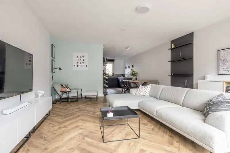Luxe Tussenwoning Assendelft 4 slaapkamers Moderne Keuken 2023