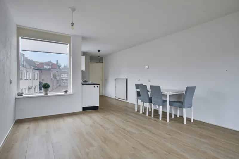 Appartement Hilversum Centrum: Lichtrijk en Goed Ingedelt