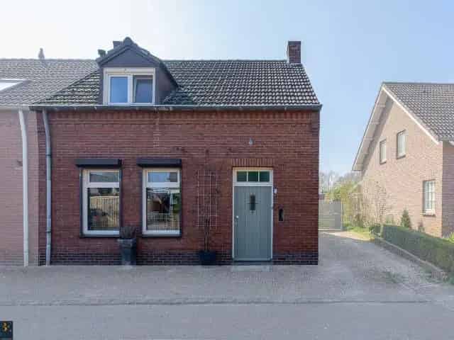 2-onder-1-kapwoning Swalmen Grote Bijgebouw 3 slaapkamers