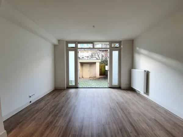 Appartement Eemsstraat Amsterdam Zuid 2 Slaapkamers Tuin