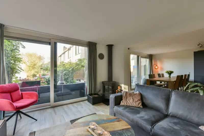 Huis te koop Vinkeveen: Vrijstaande woning aan de Vinkeveense Plassen