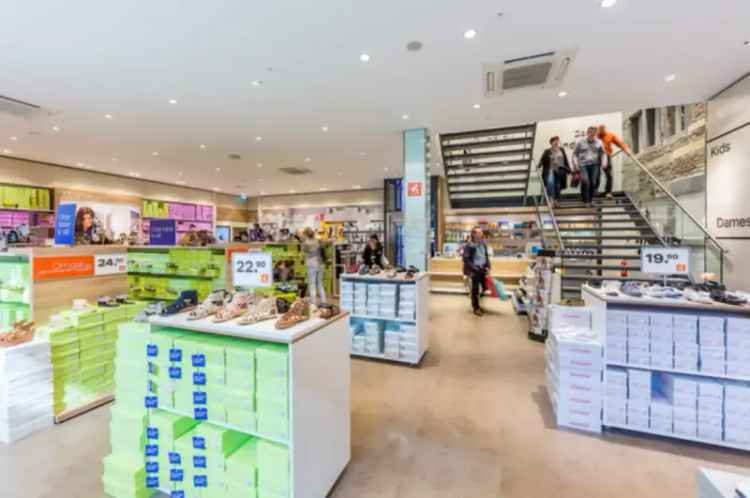 Winkelruimte Maastricht Mosae Forum 800m2