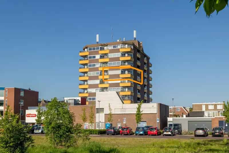 Ruim appartement Hoogeveen 2 slaapkamers 2 balkons 106m2