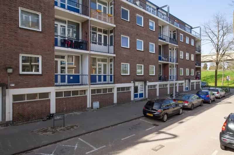 Startershuis Oud-Mathenesse Grote Tuin 52m2 Direct Beschikbaar