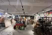 434 m2 Winkelruimte te Huur Tilburg A1 Locatie