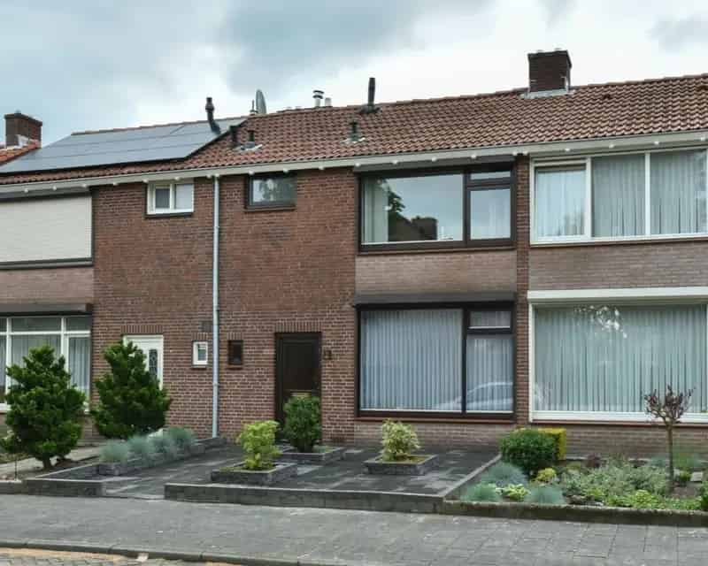 Kamer te Huur Rustige Buurt Nabij Winkels en OV