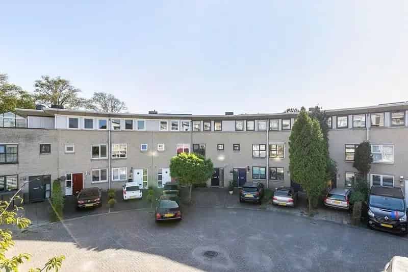 Familiewoning 4 slaapkamers tuin Trezoriersdreef