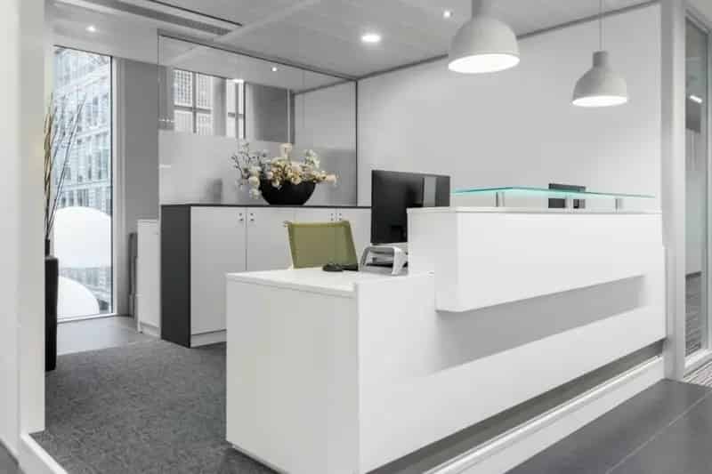 Privékantoor 1-2 Personen  8m² + 50m² Gedeelde Ruimte