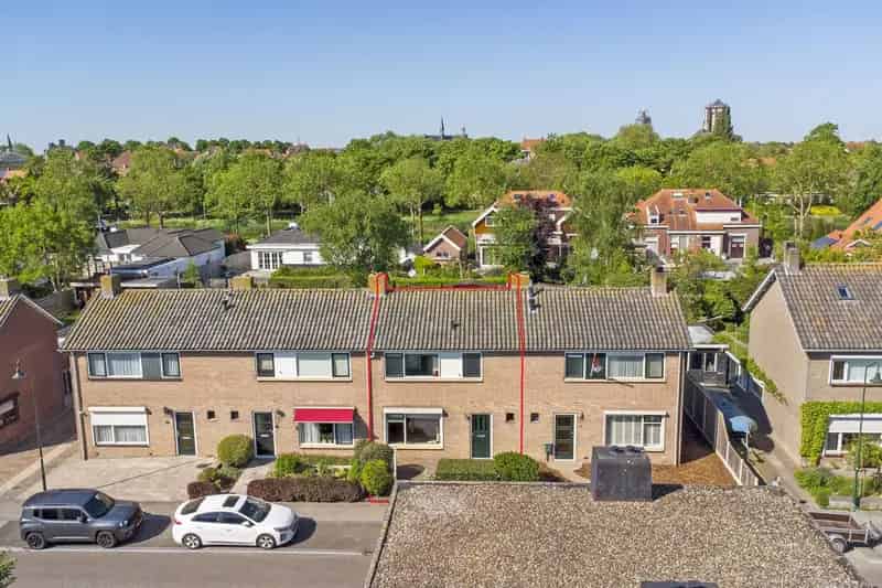 Tussenwoning Zierikzee Diepe Tuin 3 Slaapkamers Serre