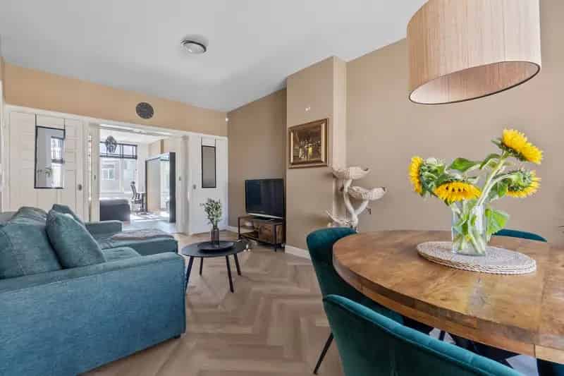2 Kamer Appartement Oostbroek Noord Den Haag