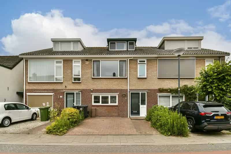 Huis te koop: Overmeerseweg 98 1394 BJ Nederhorst den Berg 