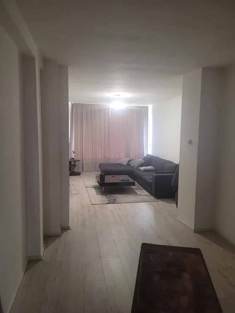 Portiekwoning 4e etage met balkon in Rijswijk