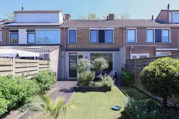 Moderne woning met tuin Zuiderzeelaan