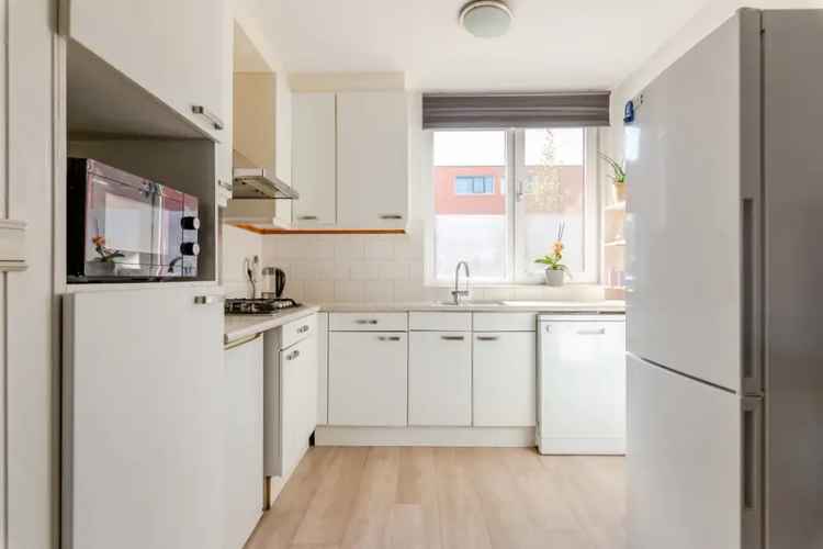 Almere Buiten: 3 Slaapkamers A+ woning Ruime Tuin