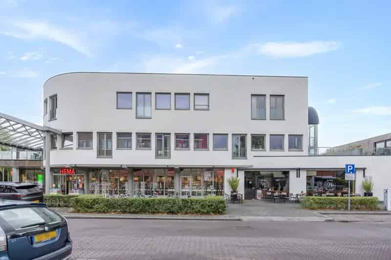 Penthouse te koop Prinsenbeek 173m2 dakterras 50m2