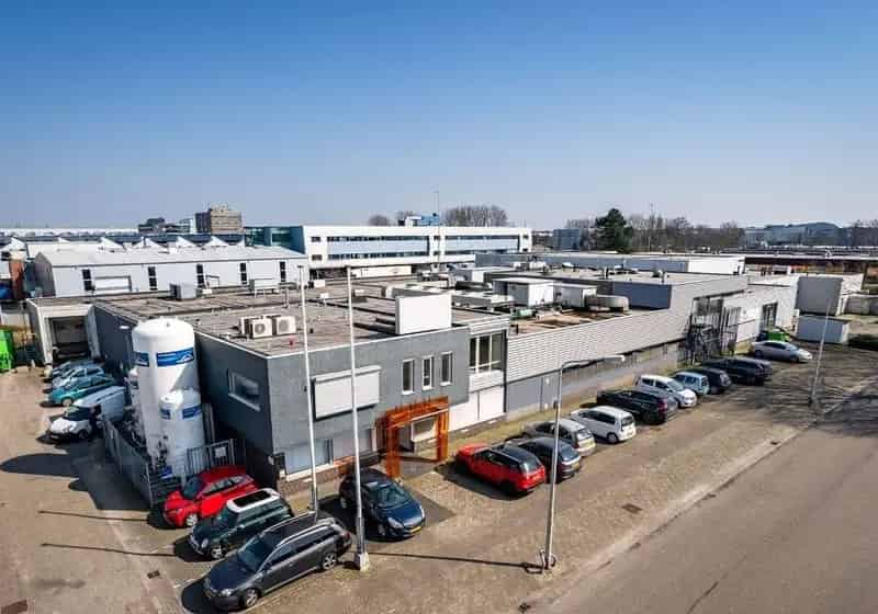 Bedrijfshal te Huur Aalsmeer 1609m2 Nabij Schiphol