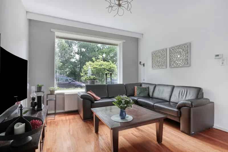 5-kamer Eengezinswoning Gouda Ruime Tuin Nabij Centrum