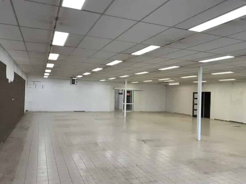 Commerciële Ruimte te Huur Heeze 433m² Dirk Heziuslaan