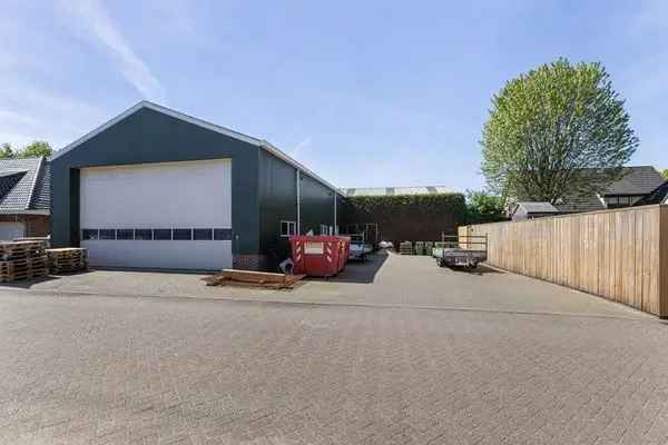 Vrijstaande woning met bedrijfsruimte Harskamp