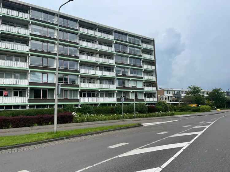 Galerijflat Te Koop in Alphen aan den Rijn, Zuid-Holland