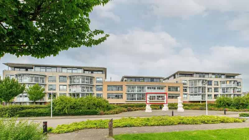 3-kamerappartement Barendrecht  Eigen parkeerplaats en berging