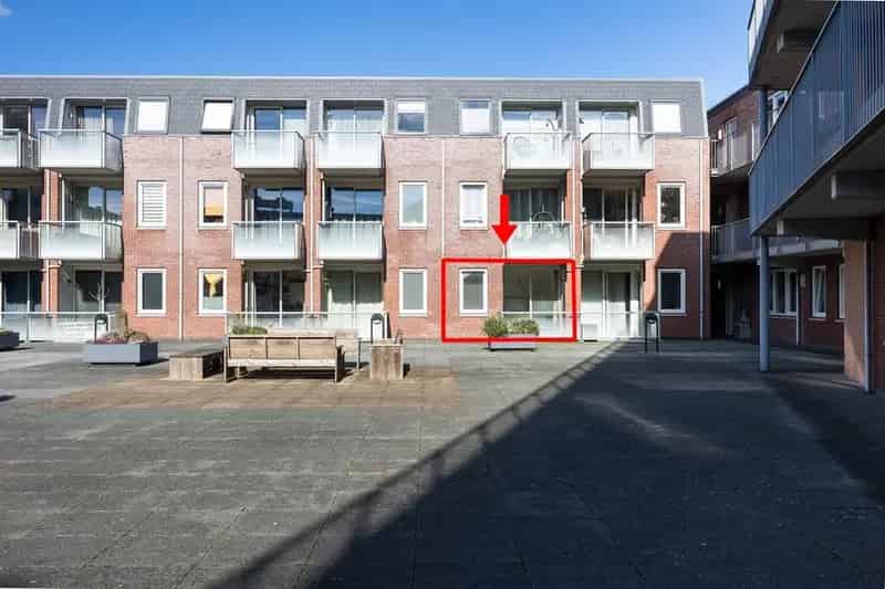2-Kamerappartement met Parkeerplaats Nabij Winkels en Recreatie