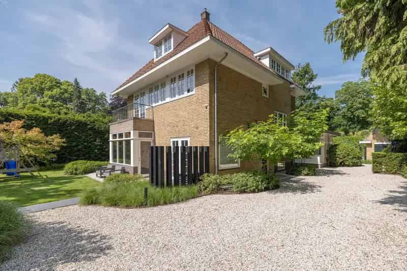 Jaren 30 Villa te koop Hilversum  - Ruim - Luxe - Wellness