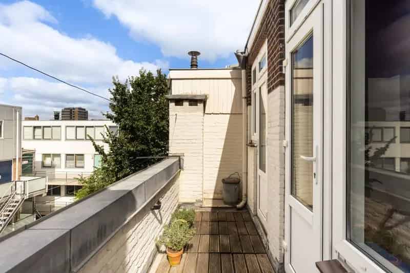 2 Kamer Appartement Rotterdam Agniesebuurt Ruim Balkon Eigen Berging