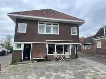 Studio IJlst: Moderne Studio aan het Water