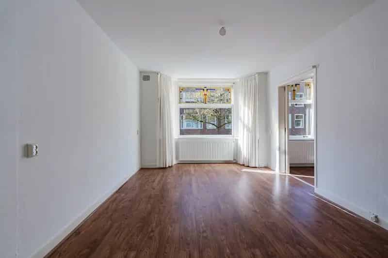 Appartement te koop Rivierenbuurt Amsterdam 59m2 Balkon Glas-in-lood