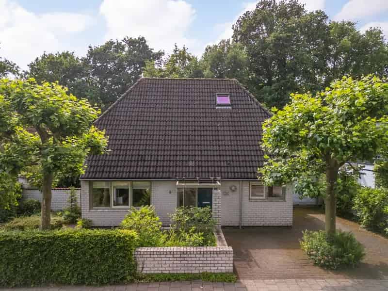 Villa te koop: stijlvol, ruim, 3 slaapkamers (5 mogelijk), energielabel B