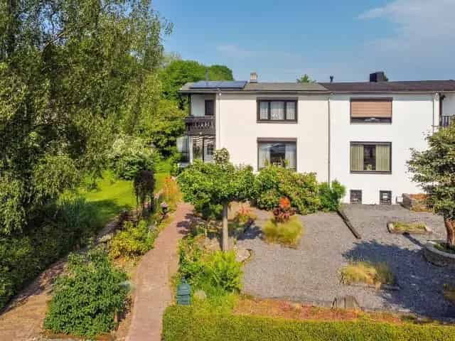 Ruime 2-onder-1-kapwoning te koop in 't Ven