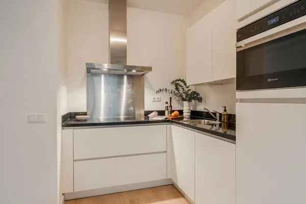 2 Kamer Appartement Holland Park Diemen Modern Balkon Berging