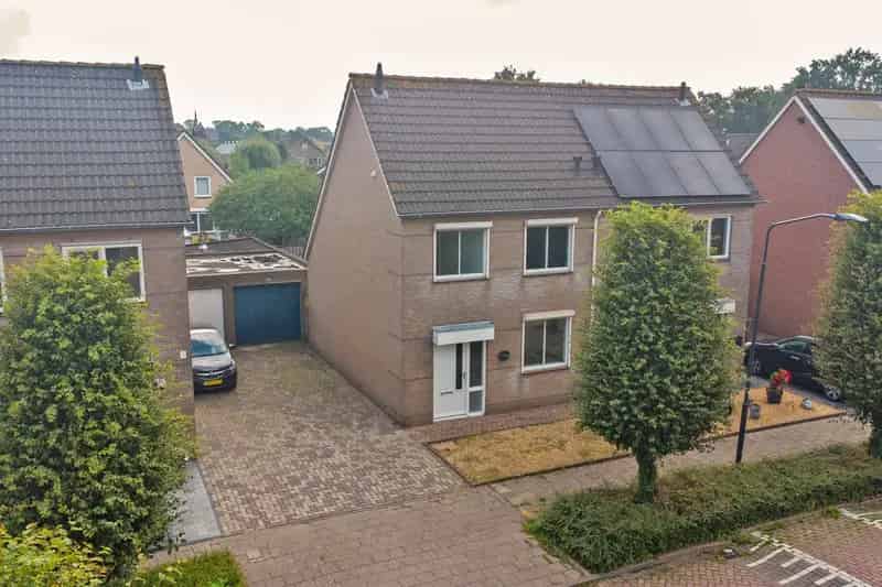 Tweekapper Waspik 4 slaapkamers Garage Tuin Modernisering