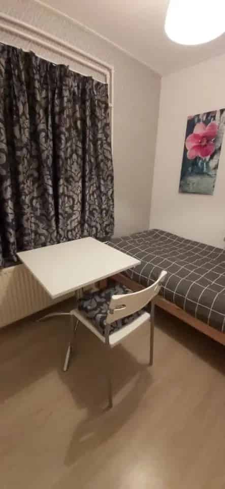 Kamer te Huur voor Vrouwelijke Student