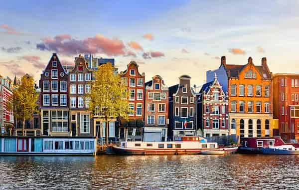 Huisboot te koop Amsterdam Centrum - Unieke locatie Amstel