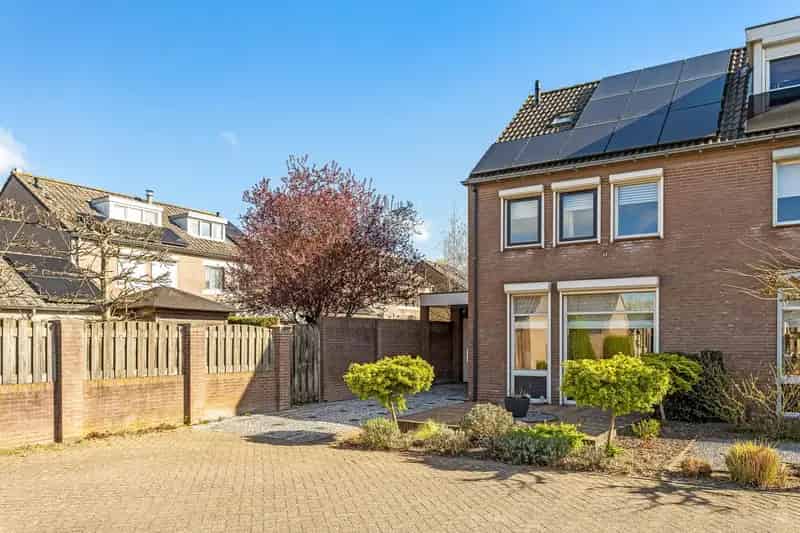 Huis te koop: Moerasbos 24 4731 WG Oudenbosch 